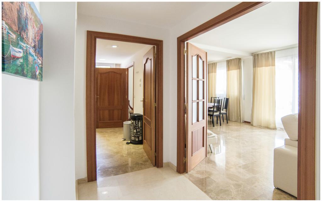 Villa Marina Сиджес Экстерьер фото
