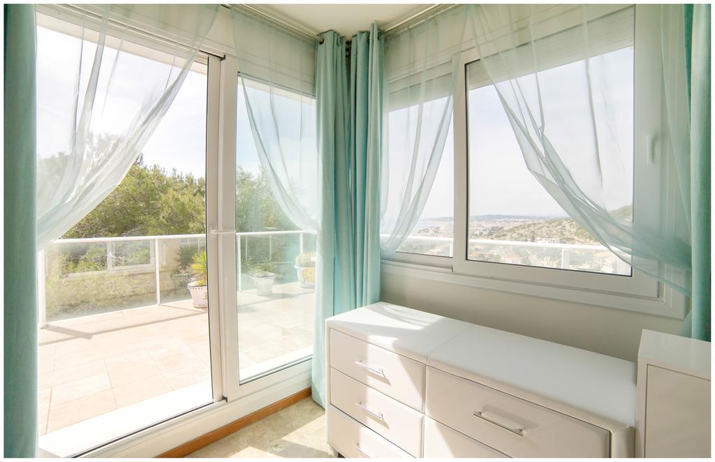 Villa Marina Сиджес Экстерьер фото